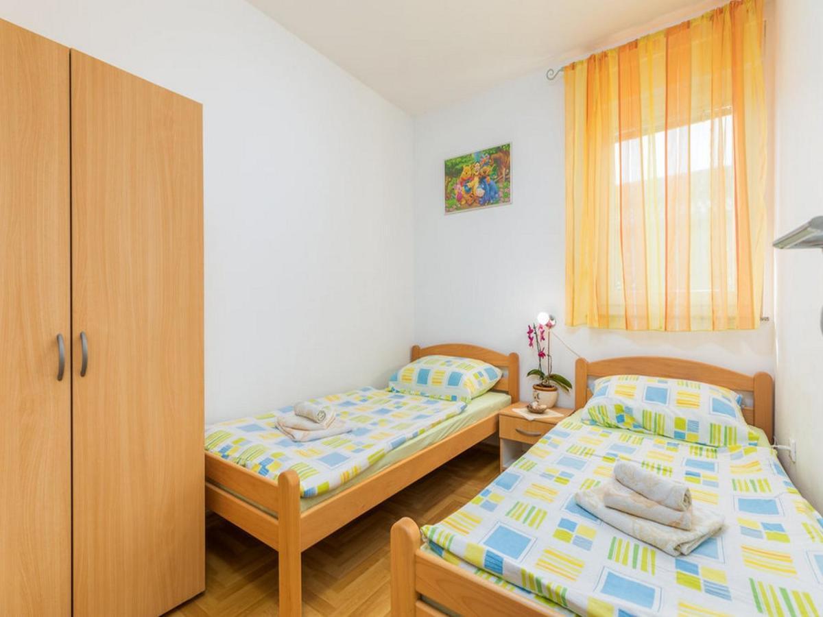 פאז'אנה Apartment Dana מראה חיצוני תמונה
