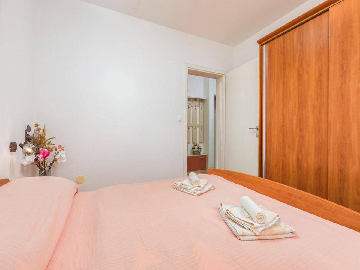 פאז'אנה Apartment Dana מראה חיצוני תמונה